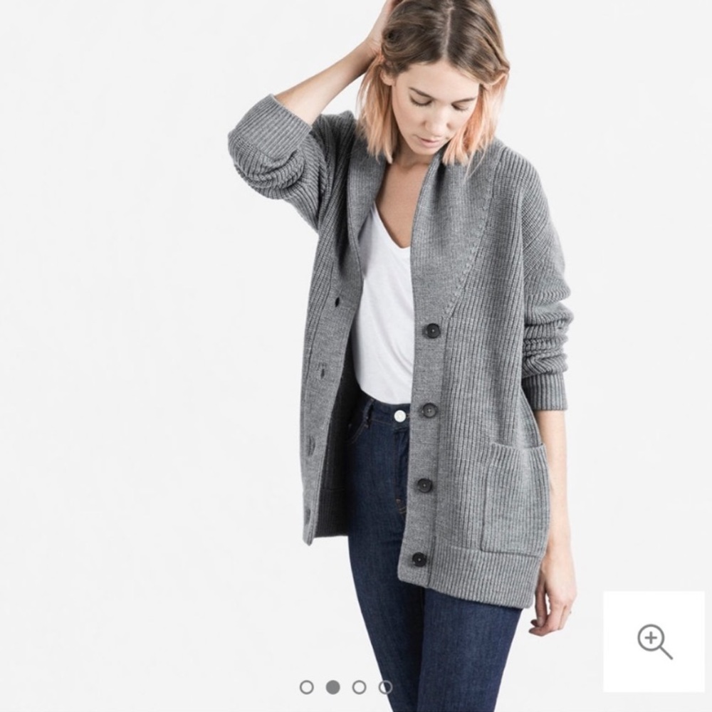 Everlane chunky knitted cardigan sweater